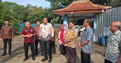 Pemerintah Kota Bekasi Klarifikasi Isu Negatif : Wali Kota Bekasi Tri Adhianto Lakukan Sidak Mendadak ke SDN Jakasetia IV