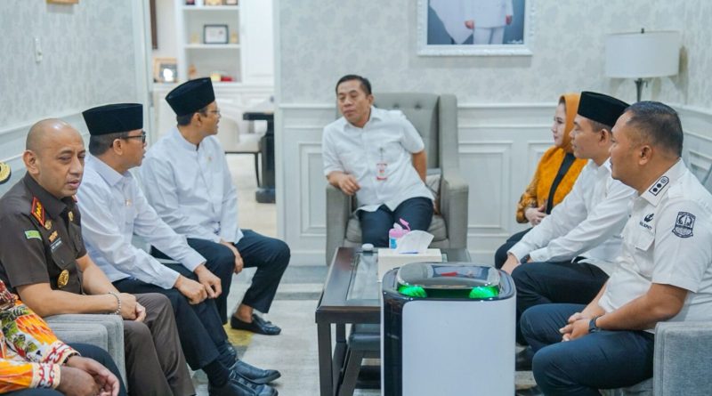 Program UHC Karawang Dapat Apresiasi Menteri