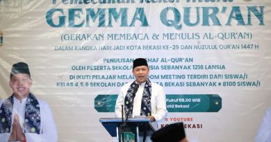 Pemkot Bekasi Raih Rekor Muri Libatkan Ribuan Orang Membaca Dan Tulis Mushaf Quran