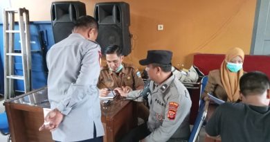 Polsek Malangbong Hadir di Tengah Masyarakat, Ikuti Kegiatan Donor Darah dan Bakti Kesehatan 