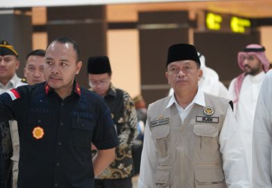 Imigrasi Soekarno-Hatta Permudah Keberangkatan 391 Jemaah Haji Kloter Perdana Lewat Layanan Makkah Route