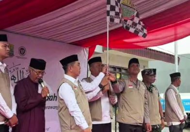 Bupati Aep Lepas Keberangkatan 443 Jemaah Haji Karawang Kloter JKS 04