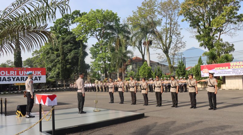 Kapolres Garut Pimpin Upacara Sertijab Wakapolres dan Kapolsek Jajaran Serta Pelepasan Purna Tugas Personel Polri