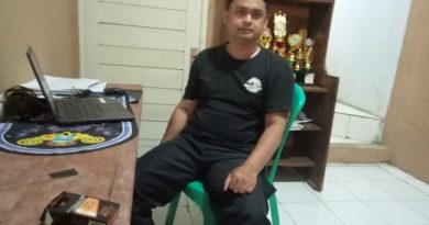 Pemdes Sukatani Kecamatan Cisurupan Kabupaten Garut Salurkan Bantuan Sembako kepada Masyarakat