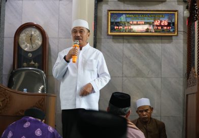 Safari Jumat Wawali Harris Bobihoe Sampaikan Pesan Jelang Idul Adha Dan Ajak Masyarakat Doakan Kelancaran Ibadah Haji Wali Kota Bekasi