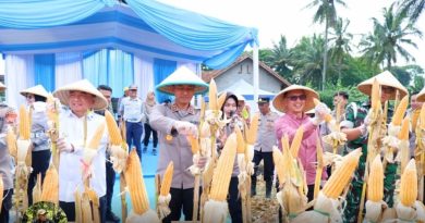 Wakil Ketua DPRD Garut, Ayi Suryana, SE., Hadiri Panen Raya Jagung Serentak dan Launching 168 SPPG Polri