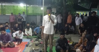 FORUM SALATURAHMI H,JAENUDIN DI KEDIAMAN GURU ANANG KAMPUNG PAMAHAN DESA