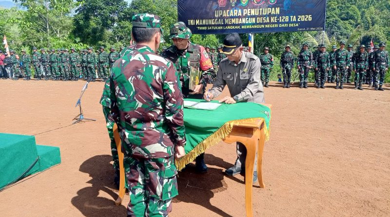 Penutupan TMMD ke-128 di Desa Mekarmulya Kecamatan Malangbong Kabupaten Garut