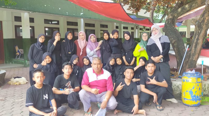 SMPN 21 memgadakan Pemotongan Hewan Kurban
