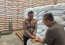 Dukung Ketahanan Pangan Nasional, Polri salurkan 4 Ton Jagung ke Bulog Kabupaten Garut.