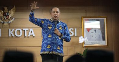 Wali Kota Bekasi Terapkan Efisiensi, Kurangi Iring-Iringan Kendaraan Dinas*