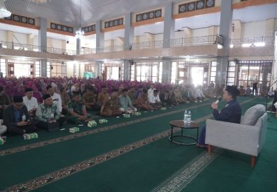 Ketua DPRD Garut Aris Munandar Hadiri Peringatan Tahun Baru Islam 1448 H, Ajak Masyarakat Jadikan Hijrah sebagai Semangat Membangun Daerah