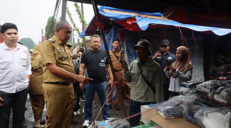 Tri Adhianto Harapkan Pedagang Patuh Penataan Pasar Baru, Tidak Ada Pihak yang Menghambat Kebijakan