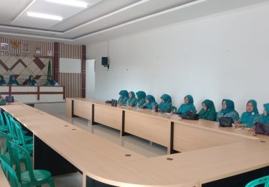 Bina Wilayah di Cikajang, TP PKK Kabupaten Garut Perkuat Sinergi dan Fokus pada Isu Strategis Nasional