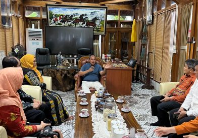 Wali Kota Bekasi Jalani Pendataan Ekonomi BPS, Ajak Masyarakat Dukung Statistik Berkualitas.