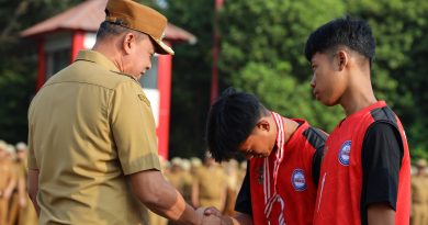 Wali Kota Serukan Peningkatkan Kinerja, Perkuat Sinergi dan Beri Apresiasi Berbagai Prestasi dimoment Apel Pagi