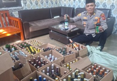 Gudang Miras Dibongkar, 308 Botol Berbagai Jenis Berhasil Diamankan Polisi