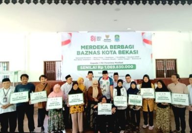 BAZNAS Kota Bekasi Salurkan Bantuan Rp1 Miliar Lewat Program Merdeka Berbagi