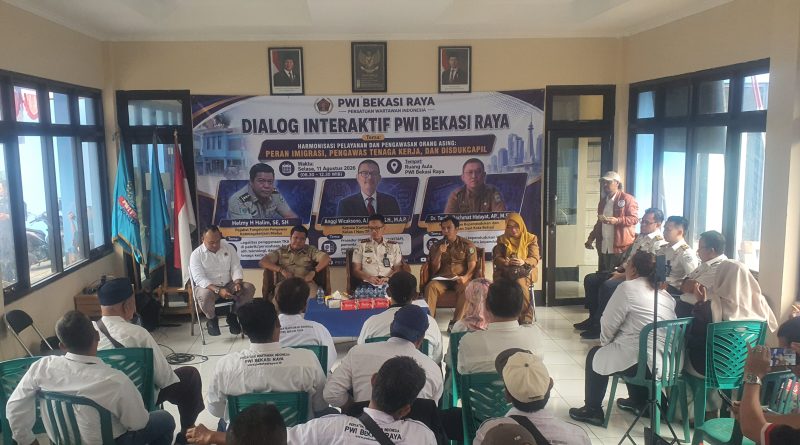 PWI Bekasi Raya Gelar Dialog Interaktif, Bedah Sinergi Pengawasan Orang Asing di Bekasi