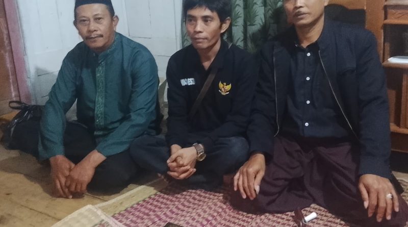 Dari Bekasi ke Desa Sukamurni kecamatan Cilawu kabupaten Garut,Taat Mulyana Berbagi Al-Qur’an dan Santunan untuk Anak Yatim