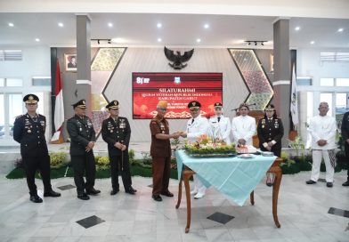 Aris Munandar dan Bupati Garut Bersilaturahmi dengan Veteran, Semangat Juang Diwariskan ke Generasi Penerus