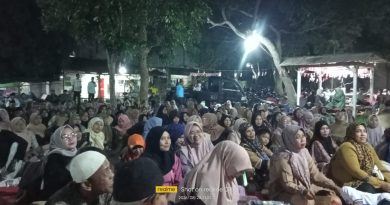 Pengajian Yasinan Di Posko Satu Di Kampung  Pamahan Kediaman Calon Kades Sukamantri H.Jaenudin