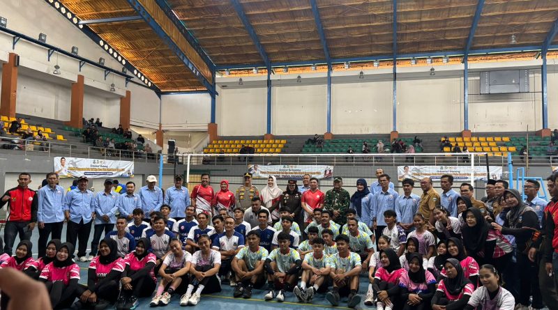 Bupati Garut Tekankan Semangat Sportivitas dan Kebersamaan Lewat Liga Desa Bola Voli Indoor 2026