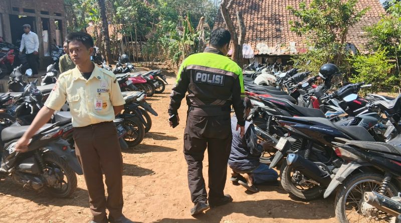 Polsek Malangbong Tertibkan Knalpot Brong di Sekolah, 20 Knalpot Tidak Sesuai Standar Diamankan