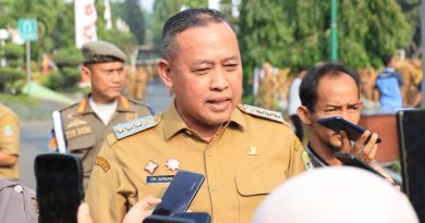 Wali Kota Bekasi Proses Sanksi 48 ASN, 24 Di antaranya Telah Diberhentikan Sepanjang Tahun 2026 Wali Kota Bekasi Berhentikan 24 ASN Akibat Indisipliner