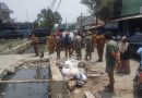 Pemerintah Kota Bekasi Tertibkan Bangunan Liar di Jalan Raya KPTanavit keluarahan Medan Satria Kecamatan Medan Satria