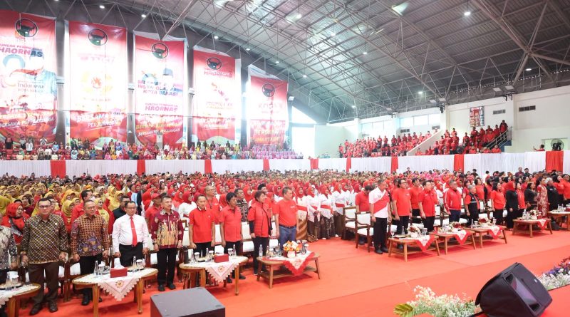 Apresiasi Wali Kota Bekasi, Hasto Jadikan Sekolah Lansia Bekasi Contoh untuk Daerah yang Dipimpin Kader PDI Perjuangan