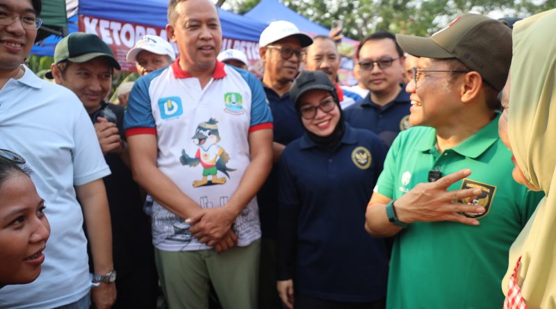 Menko Bidang PM, Cak Imin Sebut Vida Role Model, Wali Kota Bekasi Siapkan Perluasan Pasar Rakyat